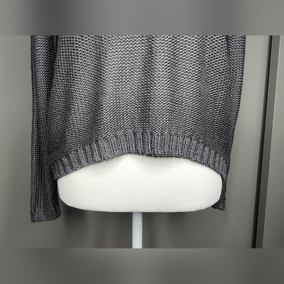 RAZZLE DAZZLE Soft Gray sweater. Size: Small - Picture 6 of 9